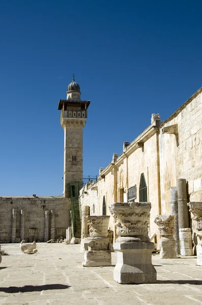 Jerusalém - A Cúpula da Rocha Mesquita com céu azul — Fotografia de Stock