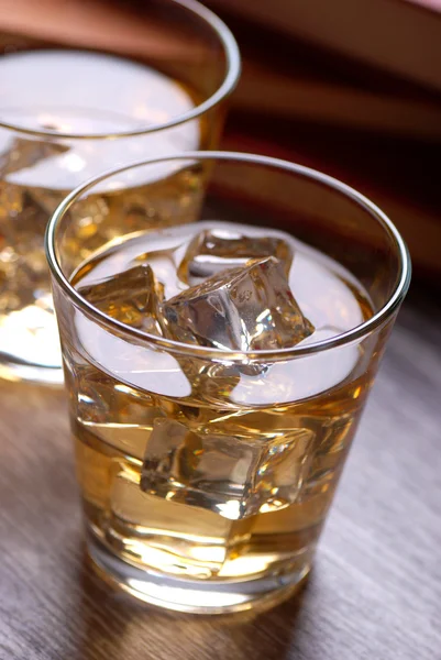 Whisky con hielo — Foto de Stock
