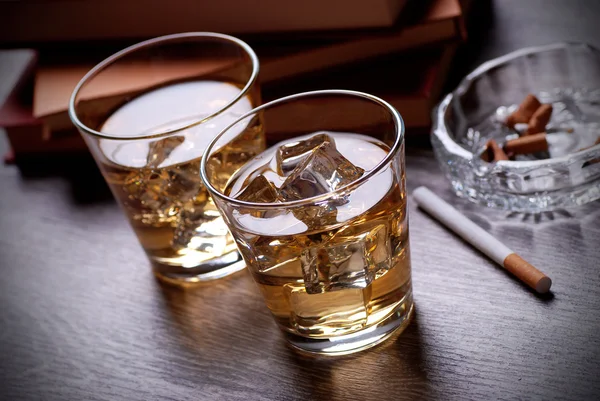 Whisky con hielo — Foto de Stock