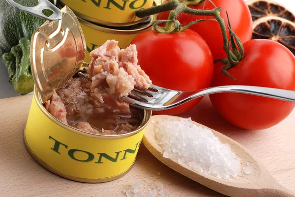Canned tuna — Stock Photo, Image