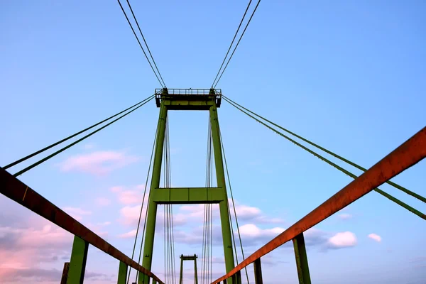 Κρεμαστή γέφυρα — Φωτογραφία Αρχείου