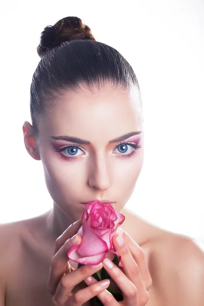 Valentine s day - pretty young woman with rose — Stock Photo, Image
