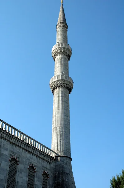 Minaret na Błękitny Meczet w Stambule — Zdjęcie stockowe