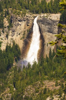 Nevada valtNevada falls