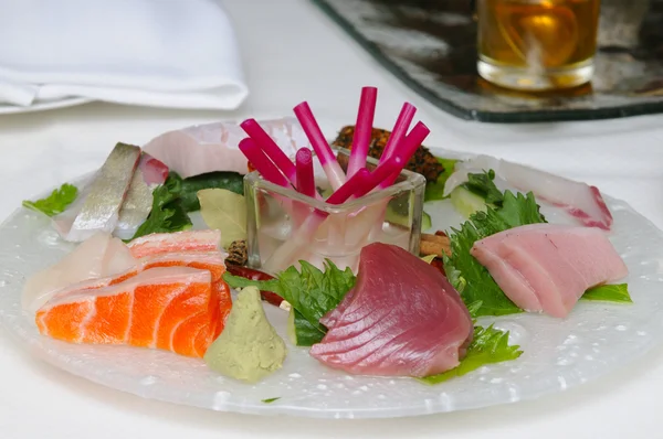 Sashimi na talerzu — Zdjęcie stockowe