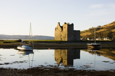 lochranza İskoçya'da şatoda