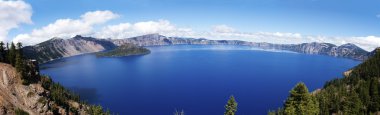 Panorma of Crater Lake, Oregon