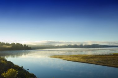 lake alamanor sabah erken buğu