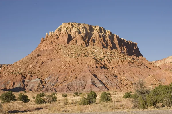 沙漠夕阳下的红色岩石 — 图库照片