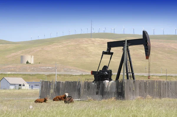 Oil well pump — Stock Photo, Image