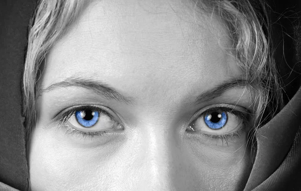 Bellissimi occhi blu — Foto Stock