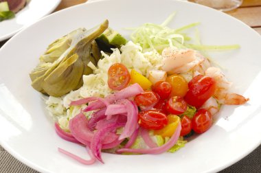 Deniz ürünleri salatası