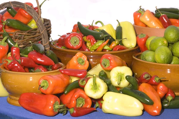 stock image Bowl of multicolored peppers