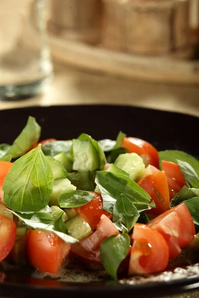 Свіжий і смачний салат — стокове фото