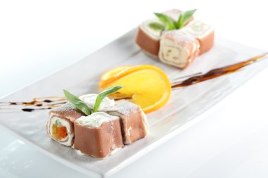 frest ve lezzetli sushi