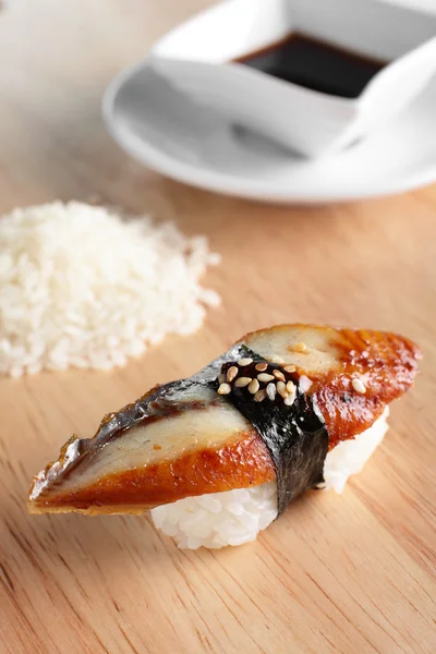Frest ve lezzetli sushi — Stok fotoğraf