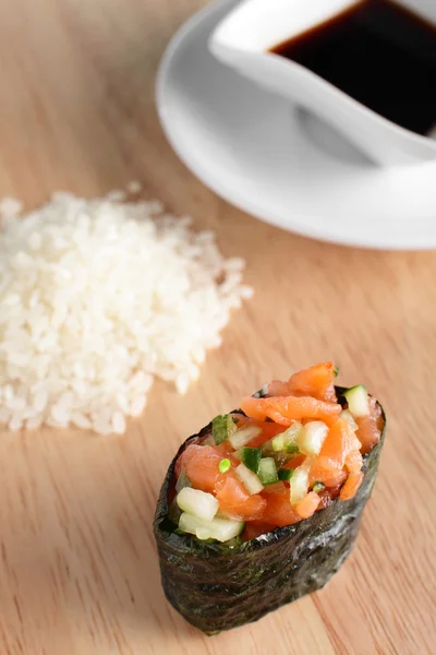 Sushi frizzante e saporito — Foto Stock