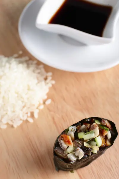 Frest y sushi sabroso —  Fotos de Stock