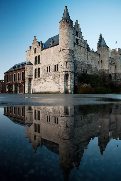 stock image Het Steen Castle and Reflection
