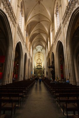 Kilise antwerp iç