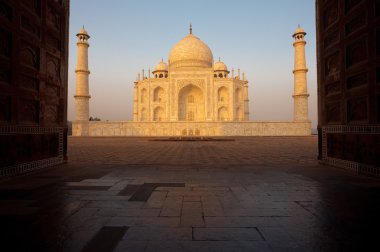 Empty Taj Mahal Sunrise Through Gate Door clipart