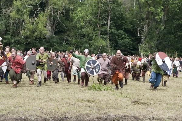 Attacking Vikings at Moesgaard — Stock Photo, Image