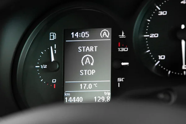 Start Stop technology indicator in dashboard — Stock Photo, Image