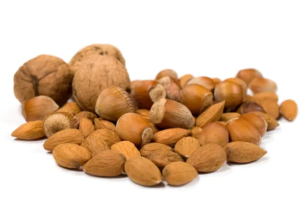 Filbertnötter, mandel och valnötter — Stockfoto