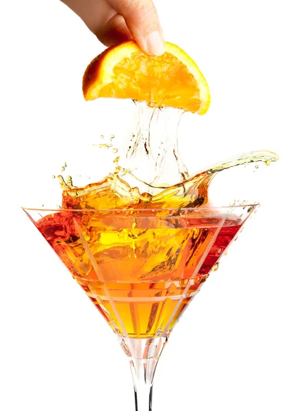 Брызги коктейля с апельсином — стоковое фото