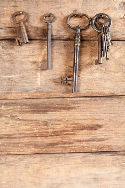 Chaveiro e chaves penduradas — Fotografia de Stock