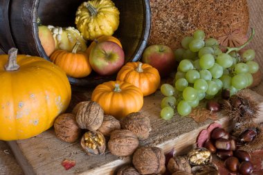 Autumn table clipart