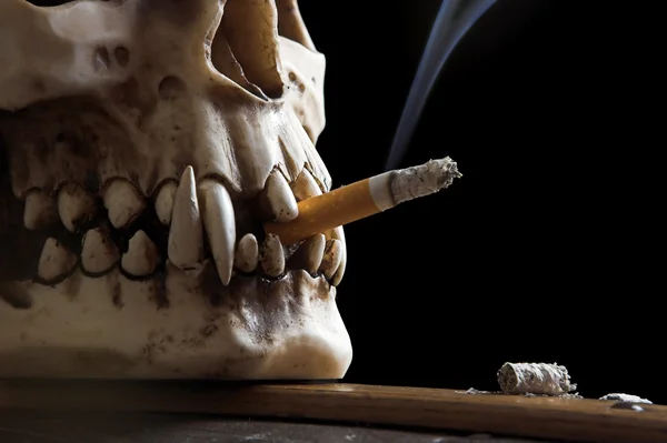 Zigarette aus nächster Nähe — Stockfoto