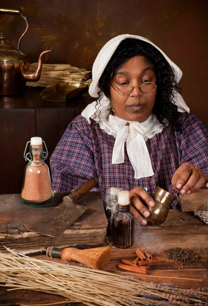 Vintage herb woman mixing — Stock Photo, Image
