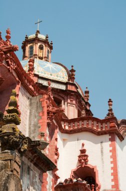 Santa Prisca parish in Taxco de Alarcon, (Mexico) clipart