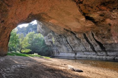 Natural arch of Puentedey, Burgos (Spain) clipart