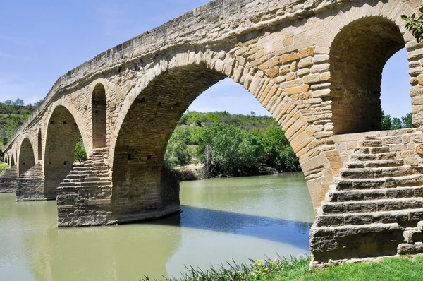 Puente 拉雷纳桥，纳瓦拉 （西班牙) — 图库照片