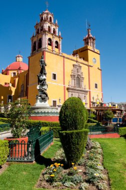Basilica of Our Lady of Guanajuato, Mexico clipart