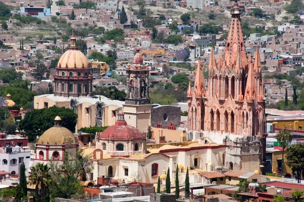 San Miguel Arcangel церкви, San Miguel De Альєнде Мексики — стокове фото