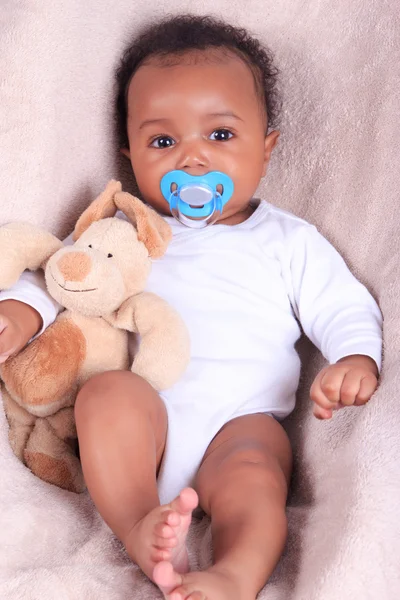 生まれたばかりの赤ちゃんのアフリカ系アメリカ人 — ストック写真