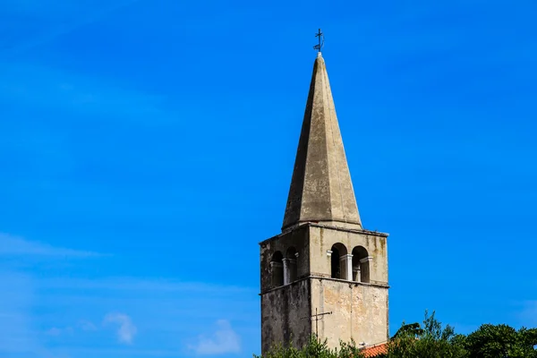 Zvonice kostela Eufraziova v porec, Chorvatsko — Stock fotografie