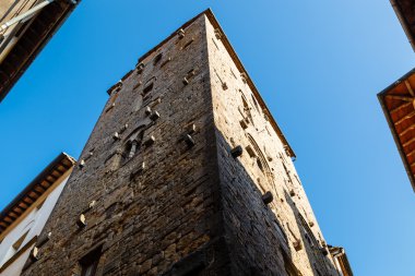 eski evde küçük bir kasaba Volterra Toskana, İtalya