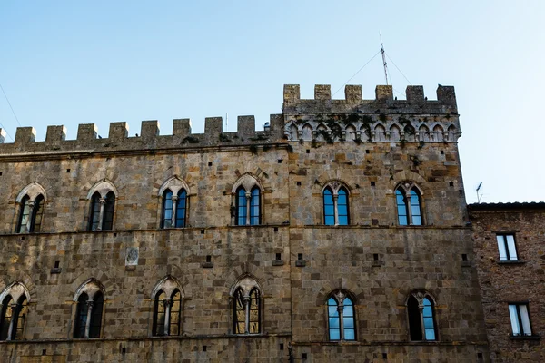 Palazzo dei Priori medieval em Volterra, Toscana — Fotografia de Stock