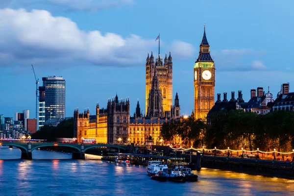 Big Ben e Westminster Bridge la sera, Londra, Regno Unito — Foto Stock