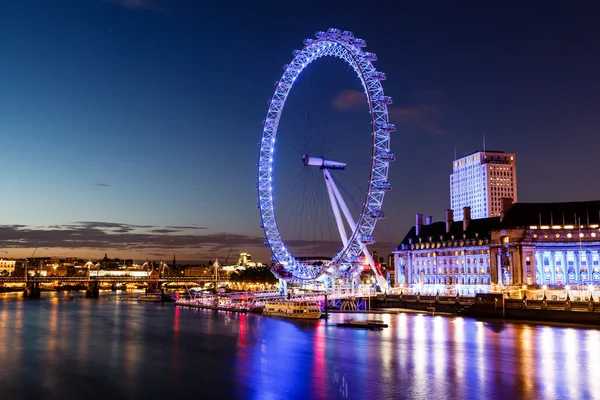 London Eye and London Cityscape in the Night, Reino Unido — Fotografia de Stock