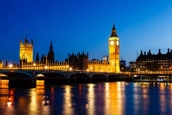 Big Ben and House of Parliament at Night, London, Velká Británie — Stock fotografie