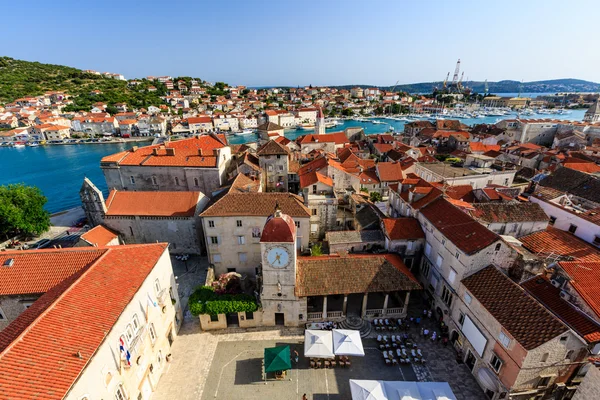 Aerial View on Trogir and it's Main Square from Cathedral of Sai — Stock Photo, Image