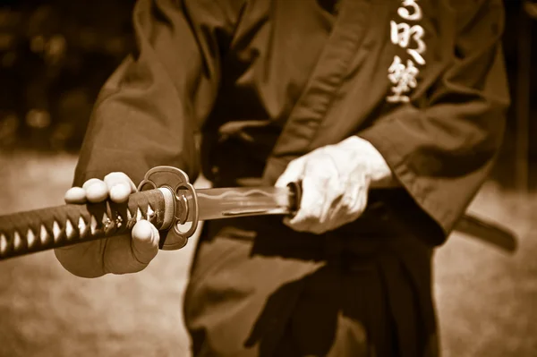 Samurai met zwaard — Stockfoto