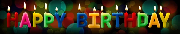 Joyeux anniversaire bougies avec fond bokeh — Photo