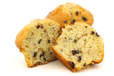 lezzetli blueberry muffin ve bir kesim