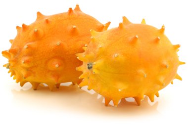 iki kiwano kavun ((cucumis metuliferus) 